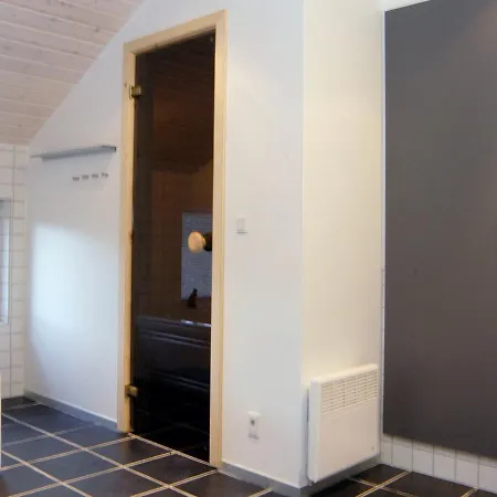 Four-bedroom Holiday In 3 Feriehus