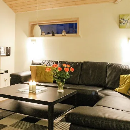 Four-bedroom Holiday In 3 * Oksbøl