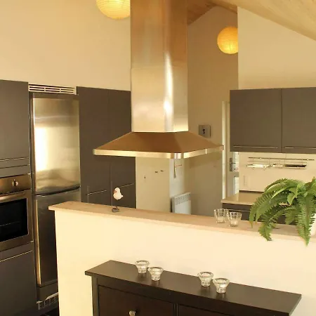 Four-bedroom Holiday In 3 * Oksbøl